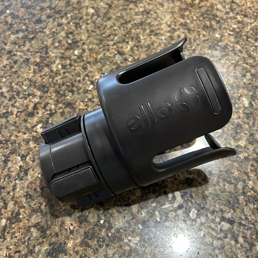 Ello Black Bottle Holder